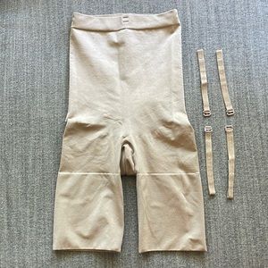Spanx High waisted tummy control bottom